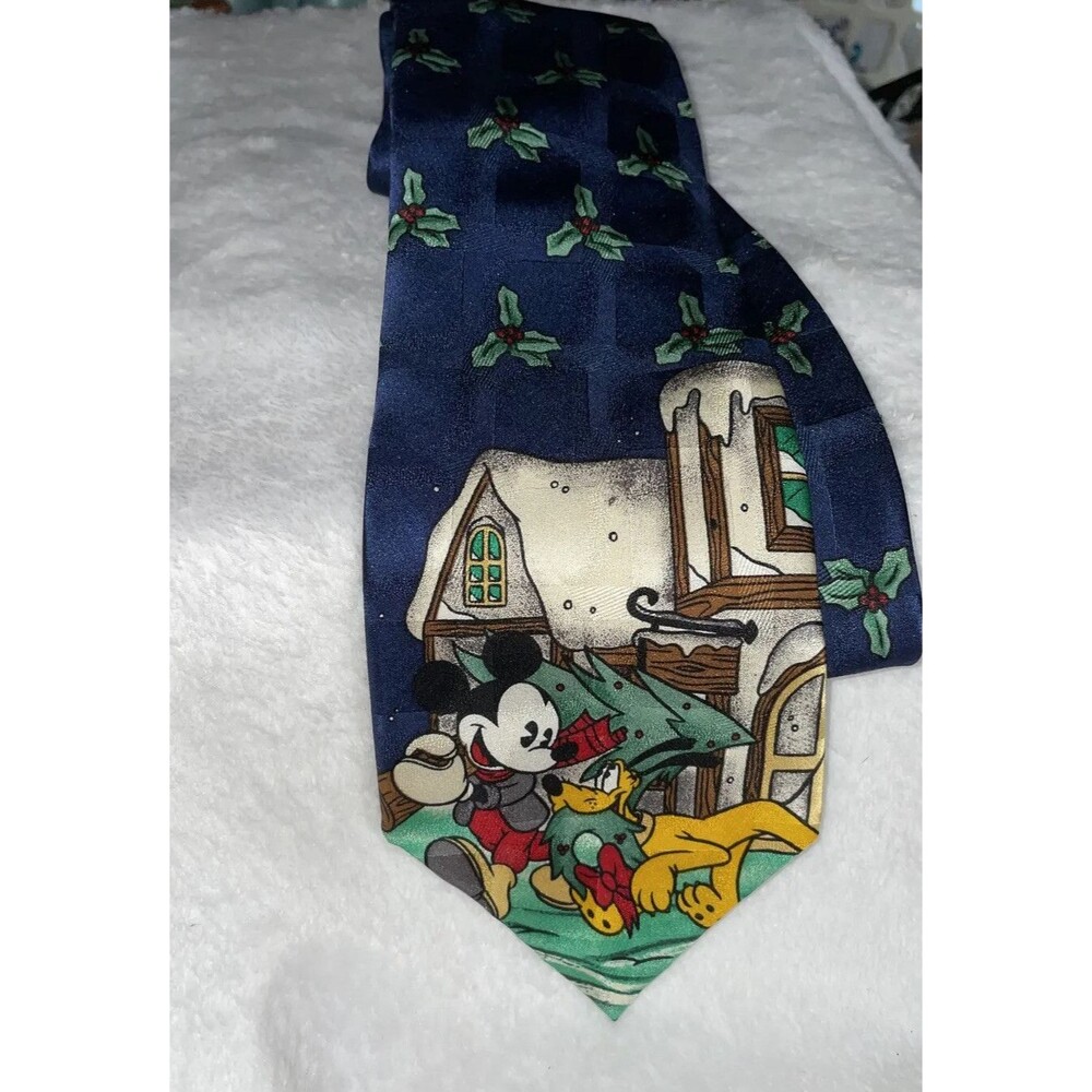The Disney store Mickey Mouse and Pluto Christmas Tie.